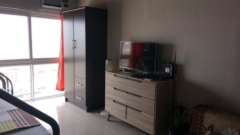 Studio Sea View At San Marino Residences